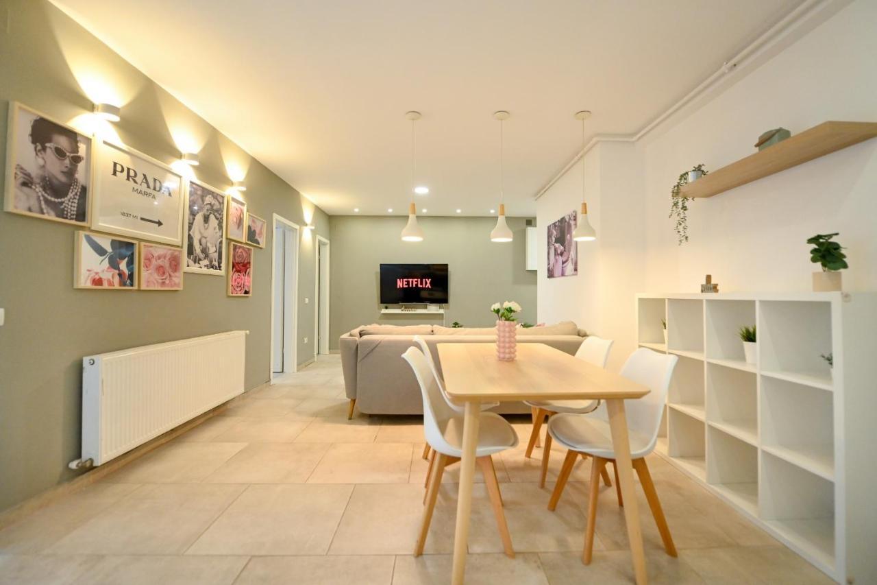 Splendid 2Br Apartment With Breathtaking Views Of Casa Poporului Бухарест Экстерьер фото