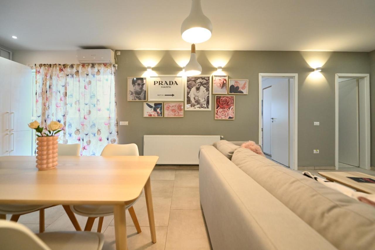 Splendid 2Br Apartment With Breathtaking Views Of Casa Poporului Бухарест Экстерьер фото